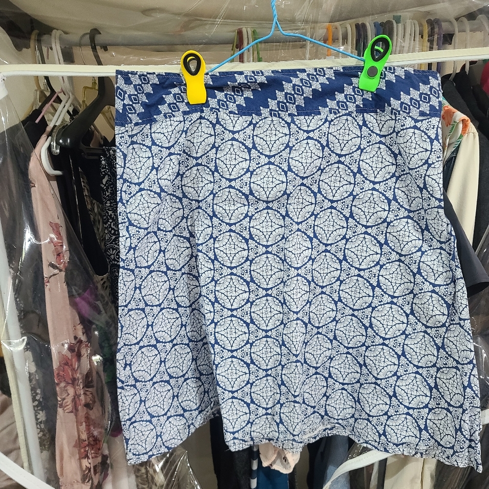 Eddie Bauer skirt XL